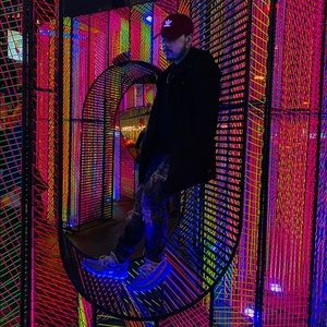 Meet your Posher, Armando